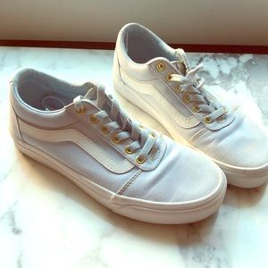LIGHT BLUE LOW TOP VANS